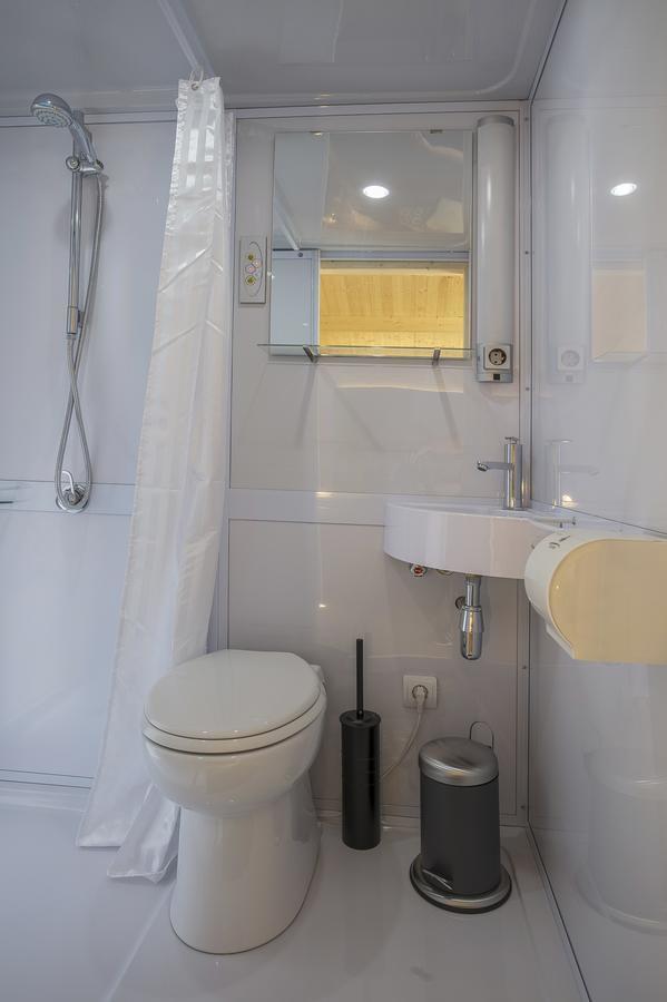 Lodgehotel De Lelie Makkum Luaran gambar